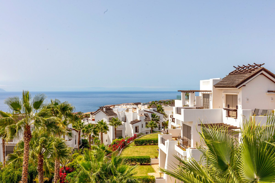 Coastal hotel - Las Terrazas de Abama Suites - Abama Resort