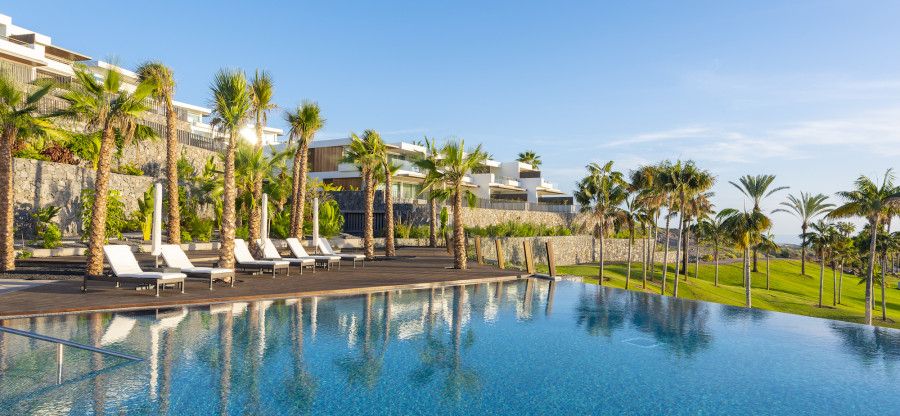 Plaza Abama commercial center - Abama Resort