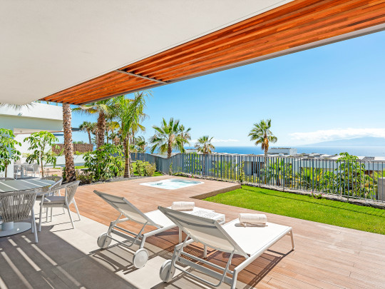 2 bedroom luxury flat Tenerife South, Ground Floor - Abama Resort