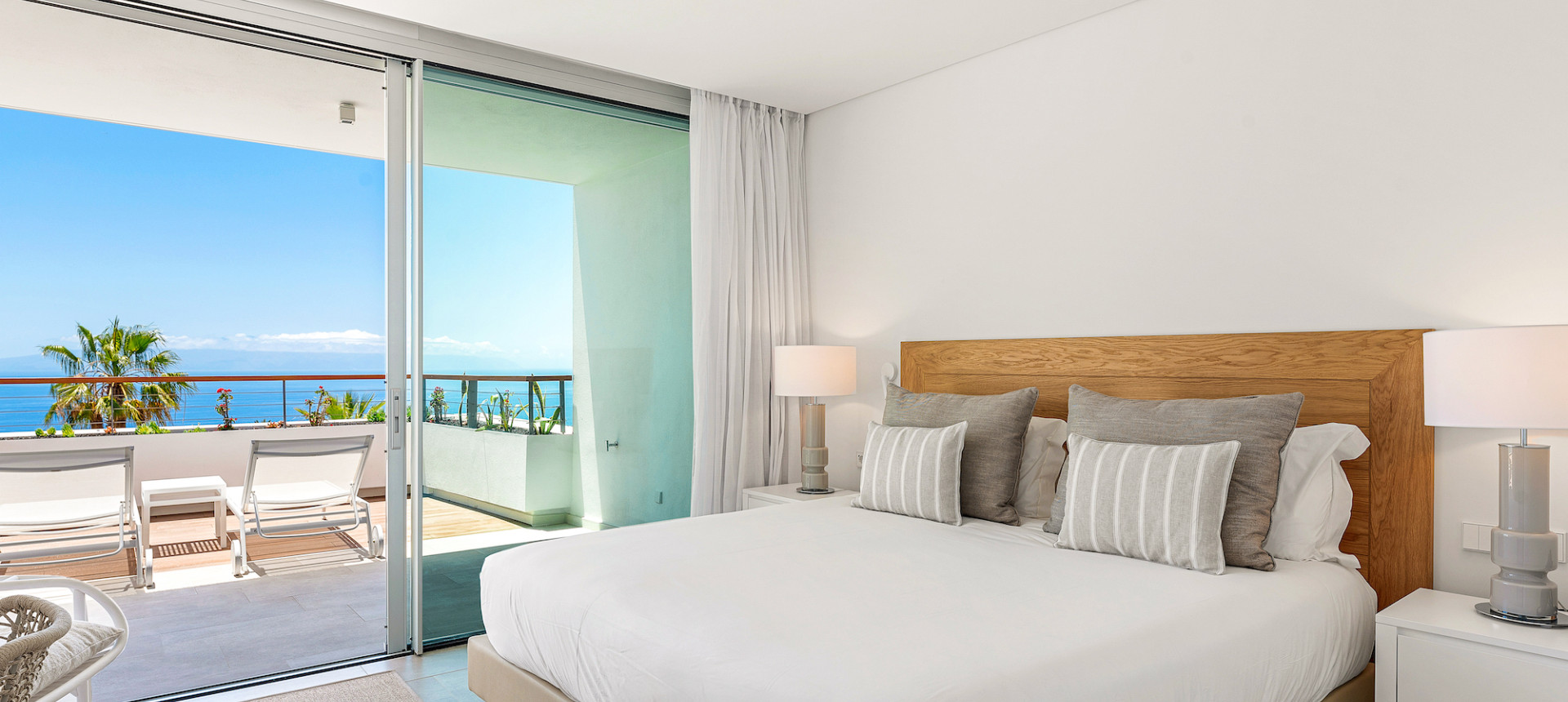 2 bedroom luxury property near Costa Adeje, Top Floor - Abama Resort