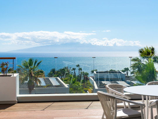 2 bedroom luxury property Tenerife South, Top Floor - Abama Resort