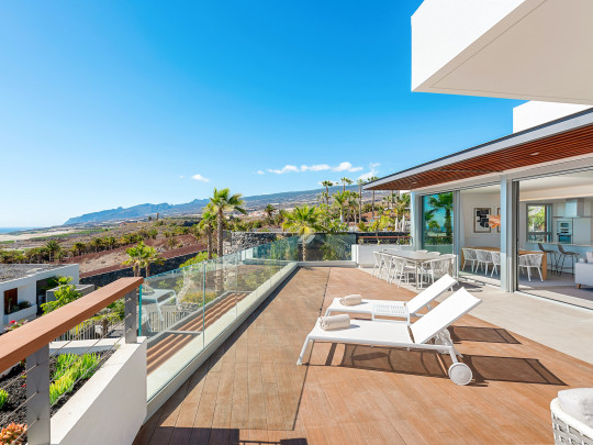 3 bedroom luxury apartment in Tenerife, First Floor - Abama Resort