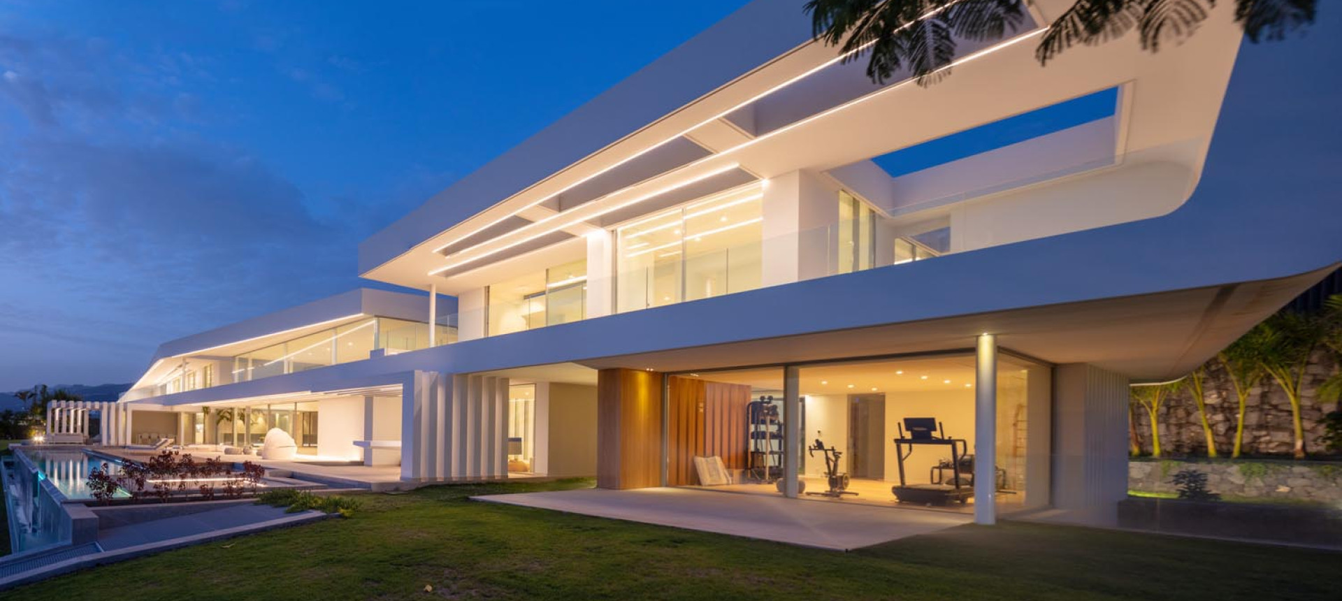 Custom villa, night - Tenerife luxury real estate plots - Abama Resort